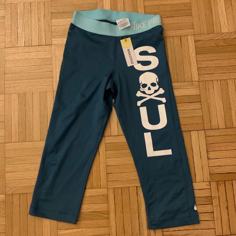 Soulcycle Nike Pro Crop Leggings NWT!